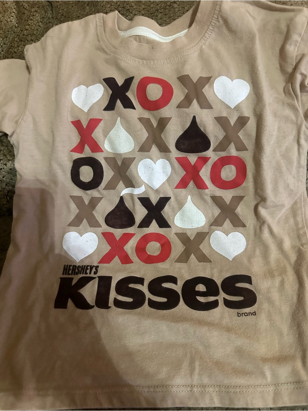 Hershey's Kisses Kids' Tan Graphic Tee - Short Sleeve